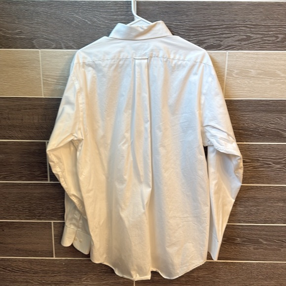 Men’s Izod White Button Down Shirt XL NWOT - Picture 4 of 4